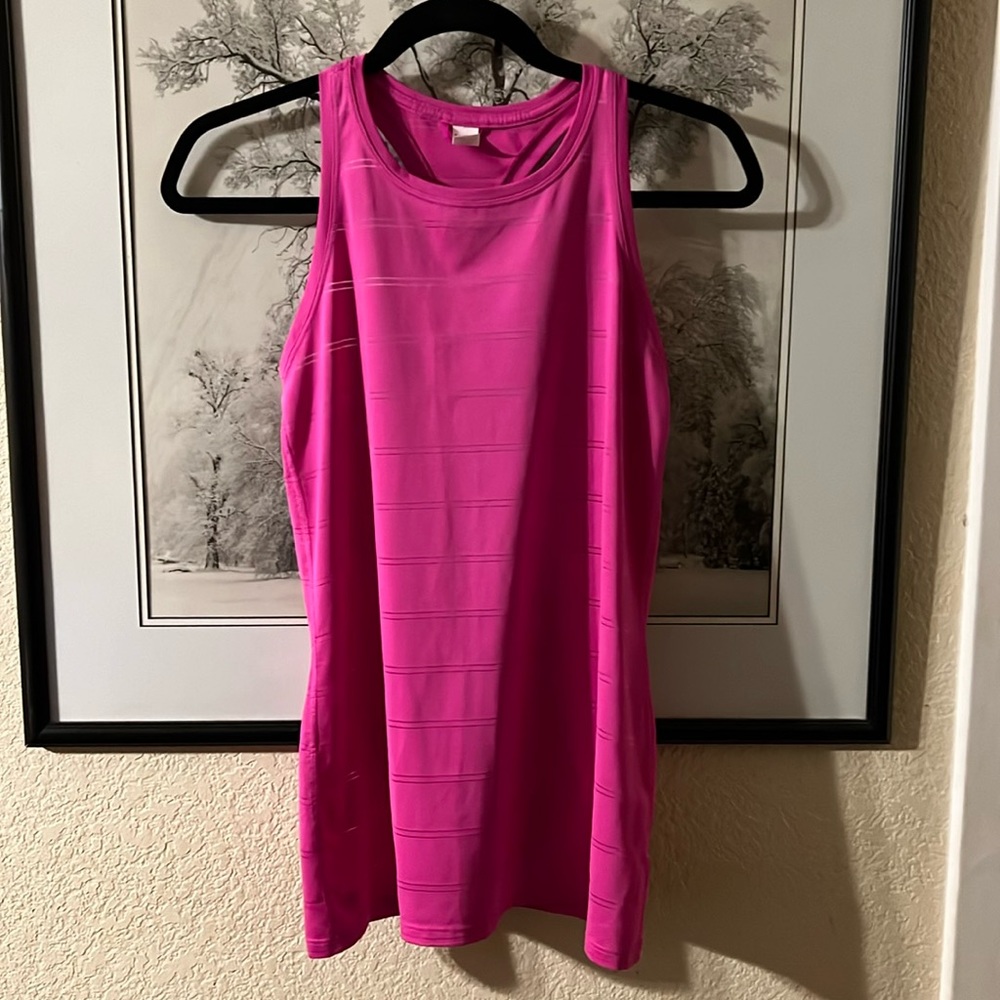 Athleta Top in Size XS
